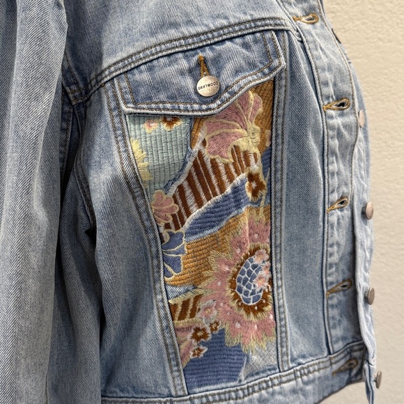 Driftwood Embroidered Denim Jacket - Picture 4 of 4
